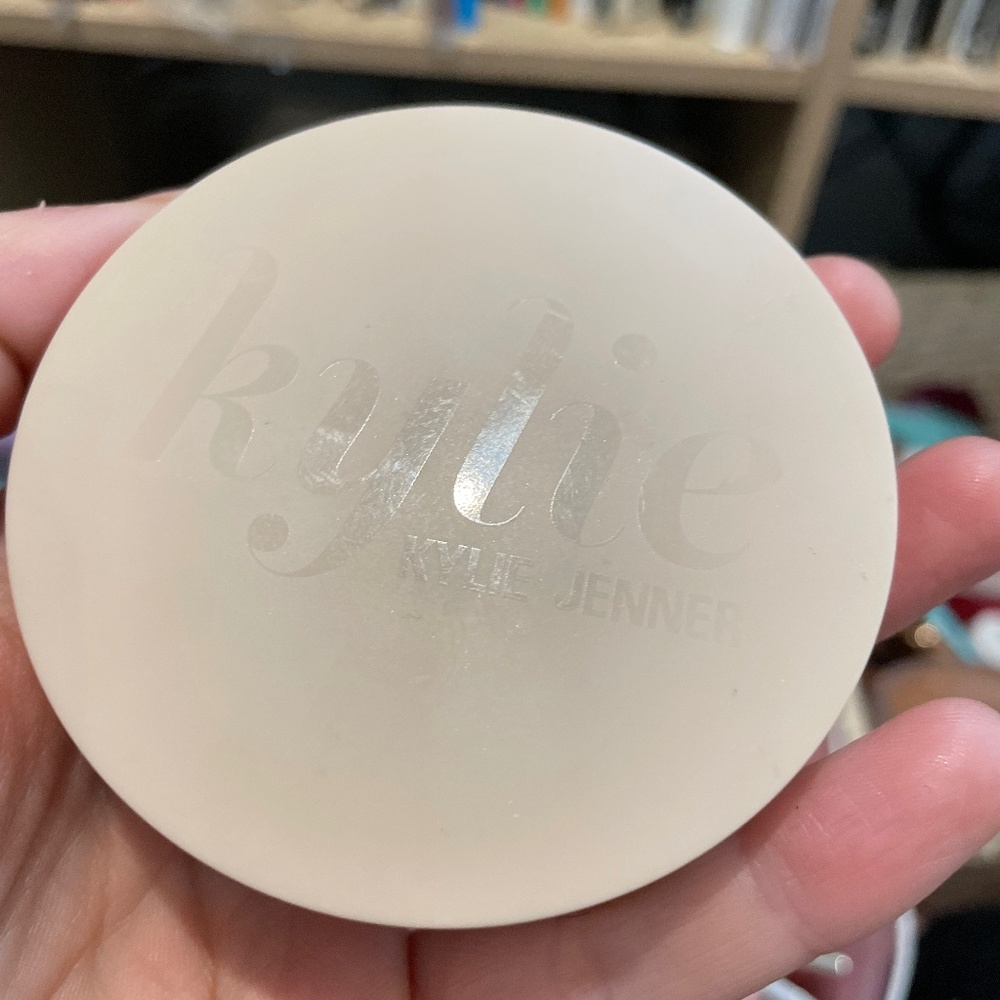 Kylie Holiday Highlighter in Winter Rose